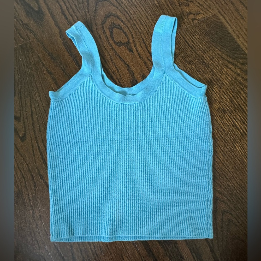 Abercrombie Ribbed Ottoman Tank - Picture 3 of 3